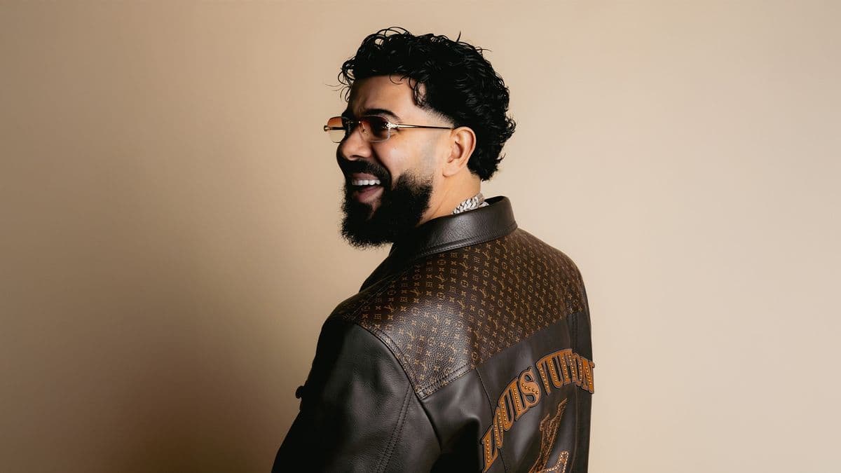 DYSTINCT - BABABA WORLD TOUR 